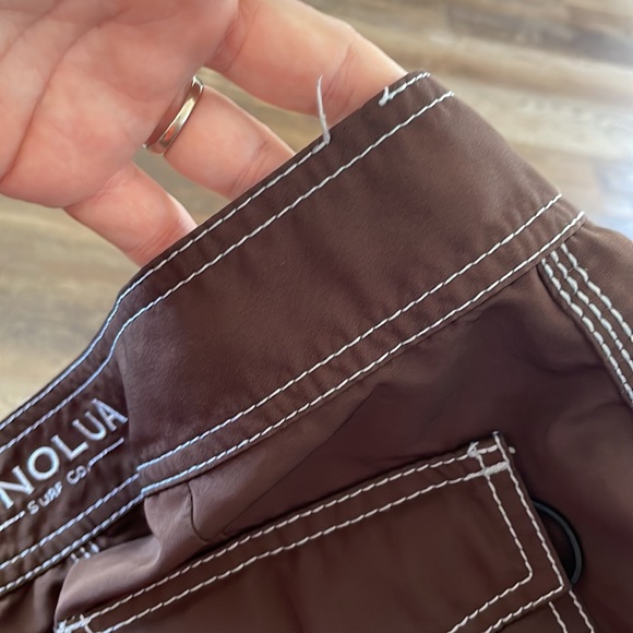 Honolua Surf Co. brown trunks 32 - Picture 6 of 6